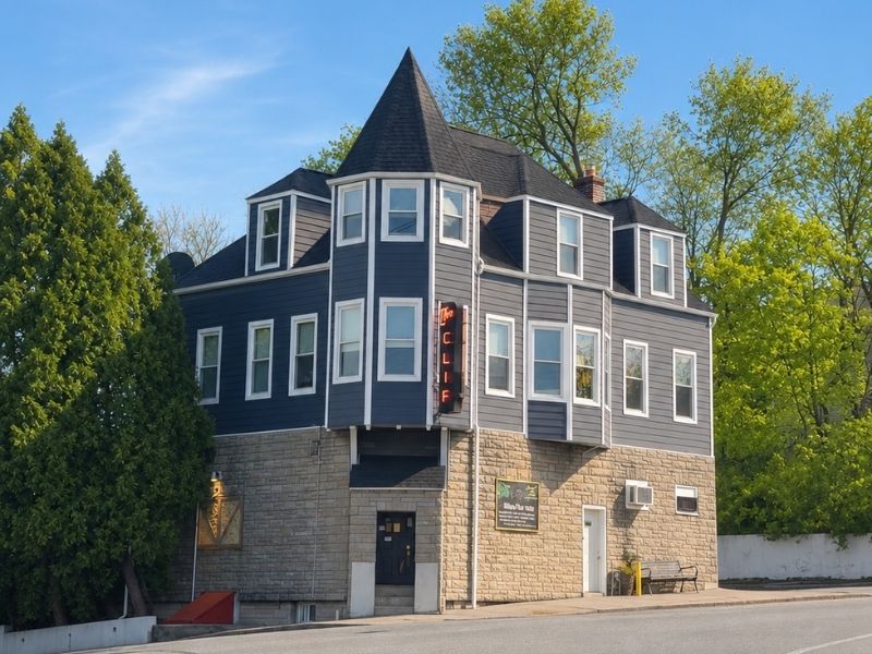 roof replacement and new siding at the Cliff Tavern in Clifton NJ